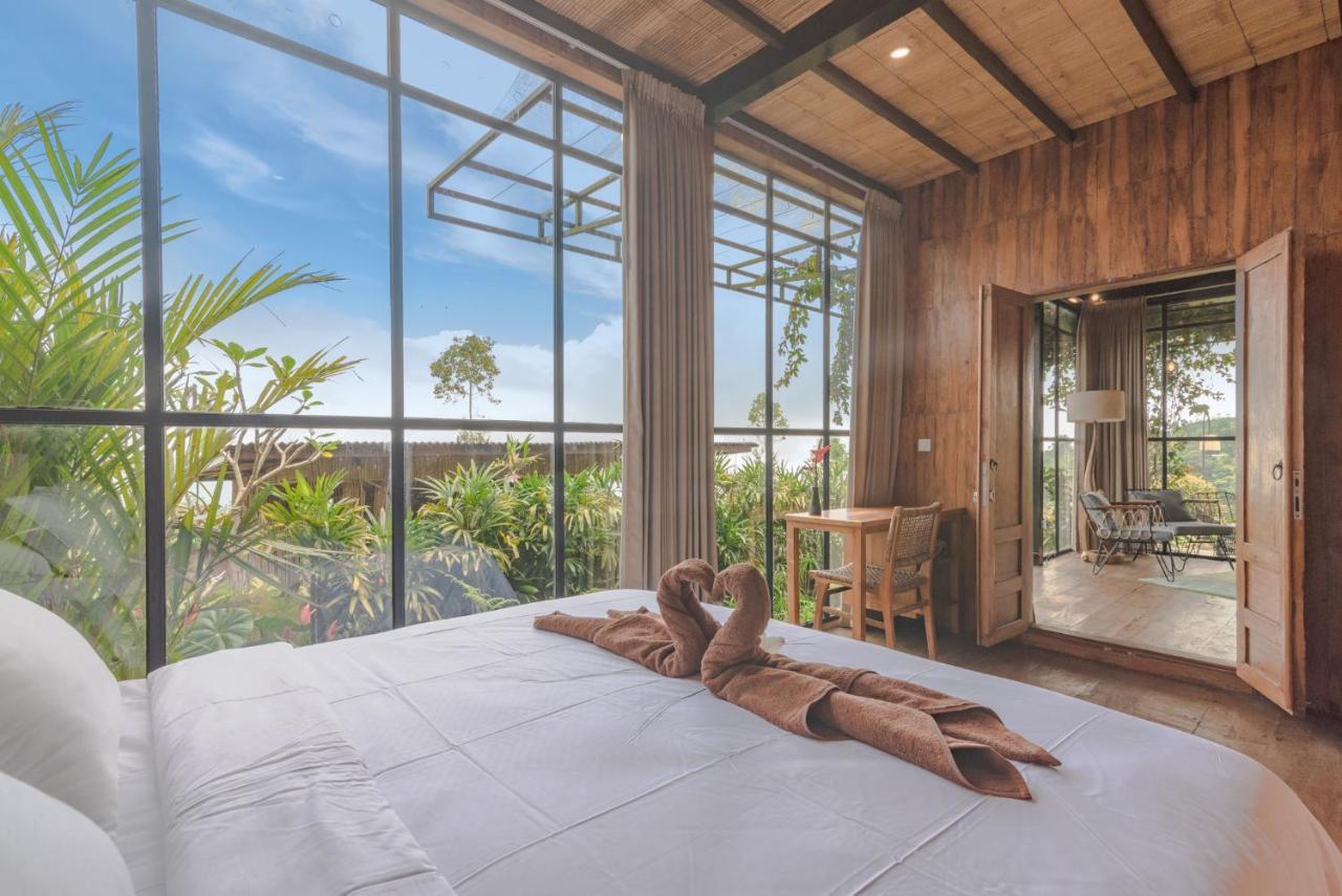 Kayukopi Villa Munduk