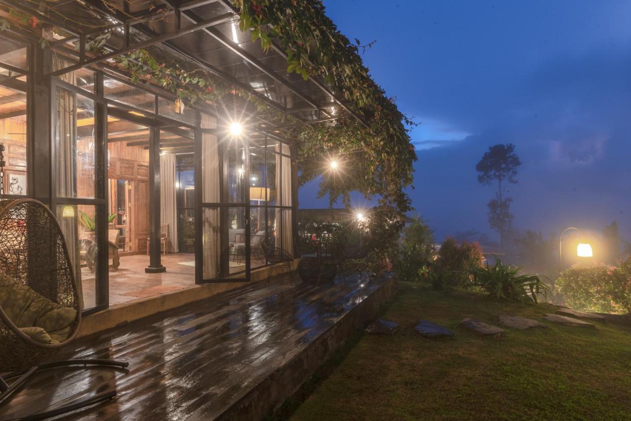 Kayukopi Villa Munduk